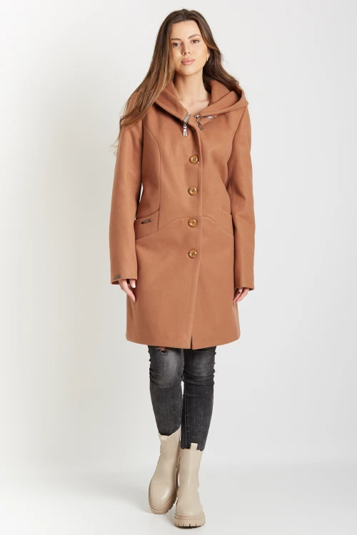 Agnieszka loden camel #8
