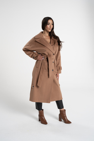 Zoja modena camel